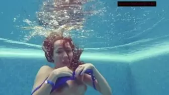 Lina Mercury Russian massive boobies pornstar likes swimming pool