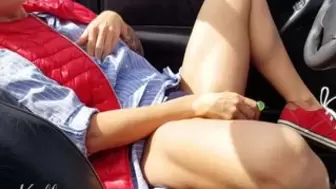 Public masturbates in my convertible car with Pornhub toy - Wet Kelly