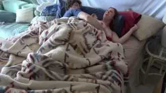 Stepson wakes up with stepmom in the bed and rides the wrong hole