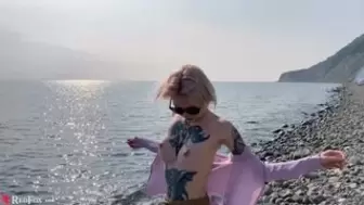 Blonde Public Oral sex Meat and Spunk in Mouth by the Sea - Outdoor