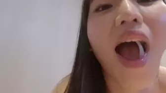 Charming Asian Idol④Raw SEX at Netcafe. She gokkuned my sperm.