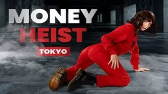 Izzy Lush As TOKYO Uses Snatch To Free Herself In MONEY HEIST VR Porn Parody