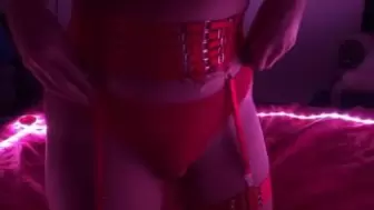 Alluring hispanic with hot lingerie likes to fuck