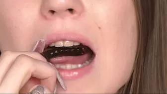 Chick chews gummy candies like it is her ex-boyfriend, fc202x 1080p