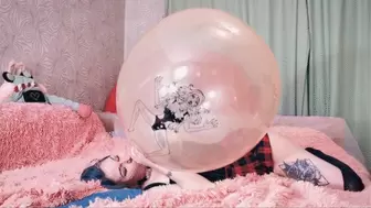 Stasia BTP's three crystal printed Unique 24'' balloons - 480p