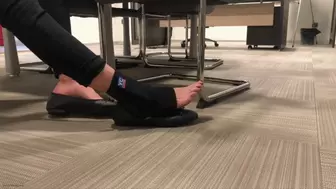 SPRAINED ANKLE FOOT PAIN AT WORK - MP4 Mobile Version