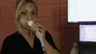 Jenny Tests Her Blowing Pressure Again (MP4 - 1080p)