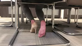 ONE SHOE HOPPING AROUND OFFICE - MP4 HD
