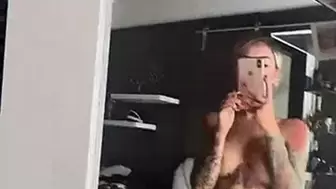Skinny tattooed beauty Agatha Ruiz deepthroats a rubber cock