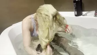 Wash Hair Underwater JOI