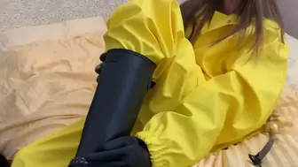 Naked Vika in yellow rainwear