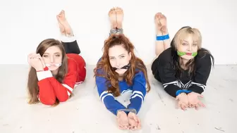 3 x barefoot tape up Ada, Anija and Willow