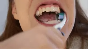 Brushing My Sharp, Strong, Pointy Teeth - Close Up WMV