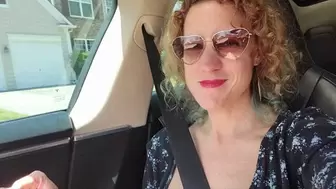 MILF enjoys risky car ride masturbation