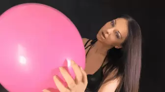 Un grande palloncino e tanta saliva - A big balloon and many spit !