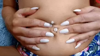 White and Orange Belly Rings Change (HD) WMV