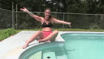 Fayth Pops Pink Loons Poolside -WMV