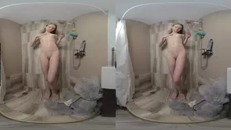 Ginger Mary VR 180 oil massage in shower