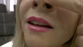 I love how you were digging in your nostrils, twist and dig and pick your nose MP4 FULL HD 1080p