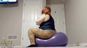Worship My Ass While I Watch Television - hd mp4