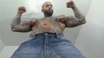 The exhibitionist gangster showing off his muscles and his powerful farts for the camera - By Juan Belmont - CLIP 2 in Full HD