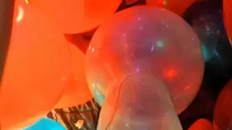 POV B2P 16" Clear Unique in Room Full Of Balloons