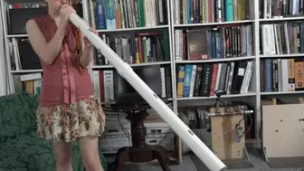 Dolly Tests a Beeswax Mouthpiece for the Didgeridoo (MP4 - 1080p)