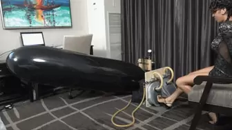 Ginger Inflates a GL500 Using a Foot Pump (MP4 - 720p)