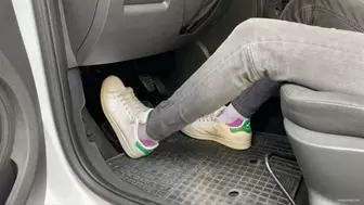 CAR PROBLEMS PEDAL PUMPING IN SNEAKERS - MP4 HD