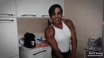 Marta strong flexing in White top