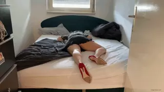 AFTER PARTY SNORING - MOV Mobile Version