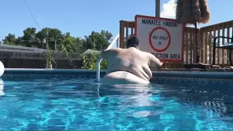 My Life at 600 lbs: Poolside WeightGain Chat *MP4*