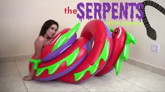 Hannah Sexy Playing With Sea Serpent!