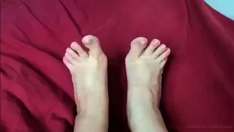 Feet and toes from my POV 720p mp4