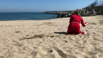 Entertainment on the beach*