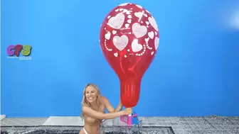 Bunny Machine Pops RARE Q24 Balloons 4K (3840x2160)