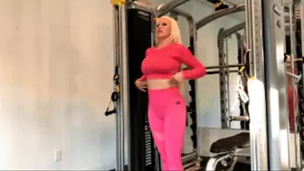 Janine Jericho Gets Gym Sweaty for Her Lazy Pup mobile