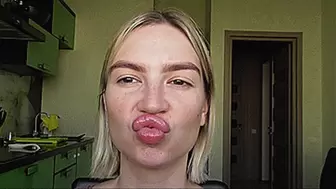 REQUEST MY SMELLY LIPS AND THE LOOK ON YOU!MP4
