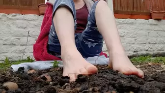 Cum for my filthy feet