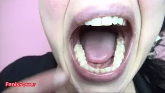 Beautiful mouth [ZOE],