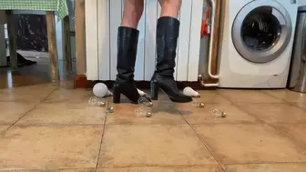 CRUSHING LIGHTBULBS IN BOOTS - MP4 Mobile Version