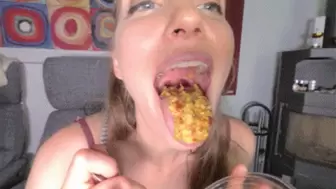 VR 180 - Riley's Close-Up & Intimate Colorful Pasta Salad Eating with Lots of Clear Open Mouth Shots (In Glorious 3D)