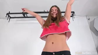 NudeBellies - sexy Iveta's belly and belly button (FullHD)