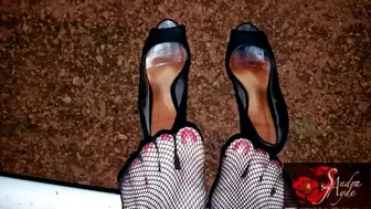 Sandra Jayde 03-08-21 Come on and smell my leather soles in my shoes after walking a lot (1080p)
