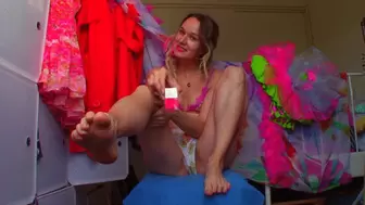 Painting Toes PINK! (mkv)