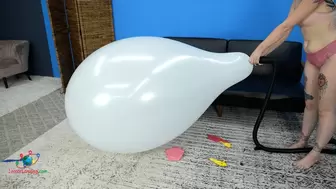Lexi C Pump Pops Multiple Balloons 4K (3840x2160)