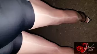 Sandra Jayde 07-08-21 Walking in oroblu shiny tan pantyhose like a real slut (1080p)