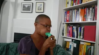 Qandisa Tests Her Lung Capacity and Blowing Pressure (MP4 - 1080p)
