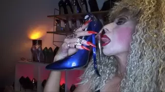 wet masturbation with blue patent high heels - full clip - (1280x720*wmv)