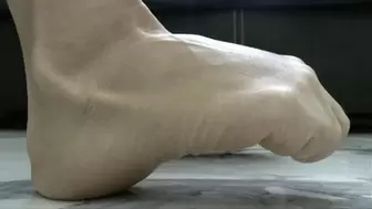 I love when you make fists with your feet (part 2) MP4 FULL HD 1080p